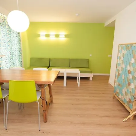 Apartamento Poniente Playa 2*