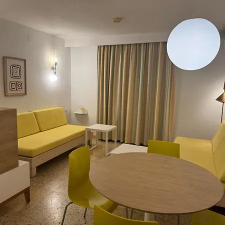 Poniente Playa Apartamento 2*