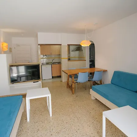 Boutique Poniente Playa San Antonio (Ibiza)