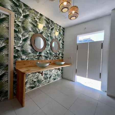 Boutique Poniente Playa San Antonio (Ibiza)