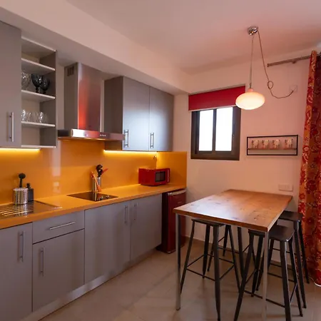 Apartment Boutique Poniente Playa 2*