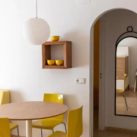 Boutique Poniente Playa Apartman 2*