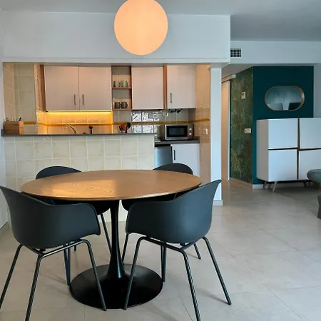 Boutique Poniente Playa 2* سان أنطونيو